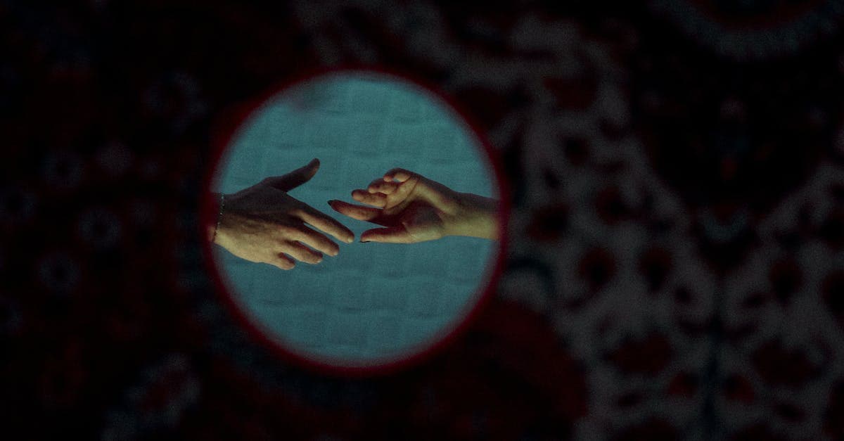 Skorpion i Wodnik - pasja i intelekt w związku idealnym? Poznaj tajemnice tej pary znaków zodiaku!