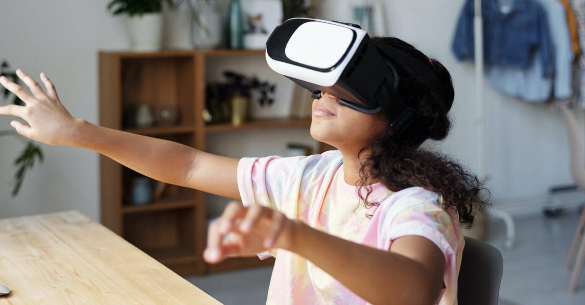 Zastosowanie VR w edukacji – przyszłość czy moda?