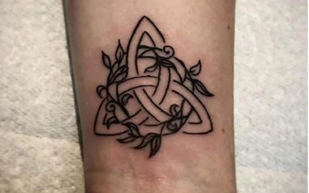 Tatuaż symbol siły - znak motywujący do działania i pokonywania trudności