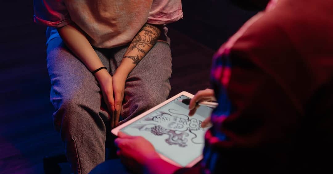 Tatuaże i ich symbolika | Znaczenie popularnych tatuaży