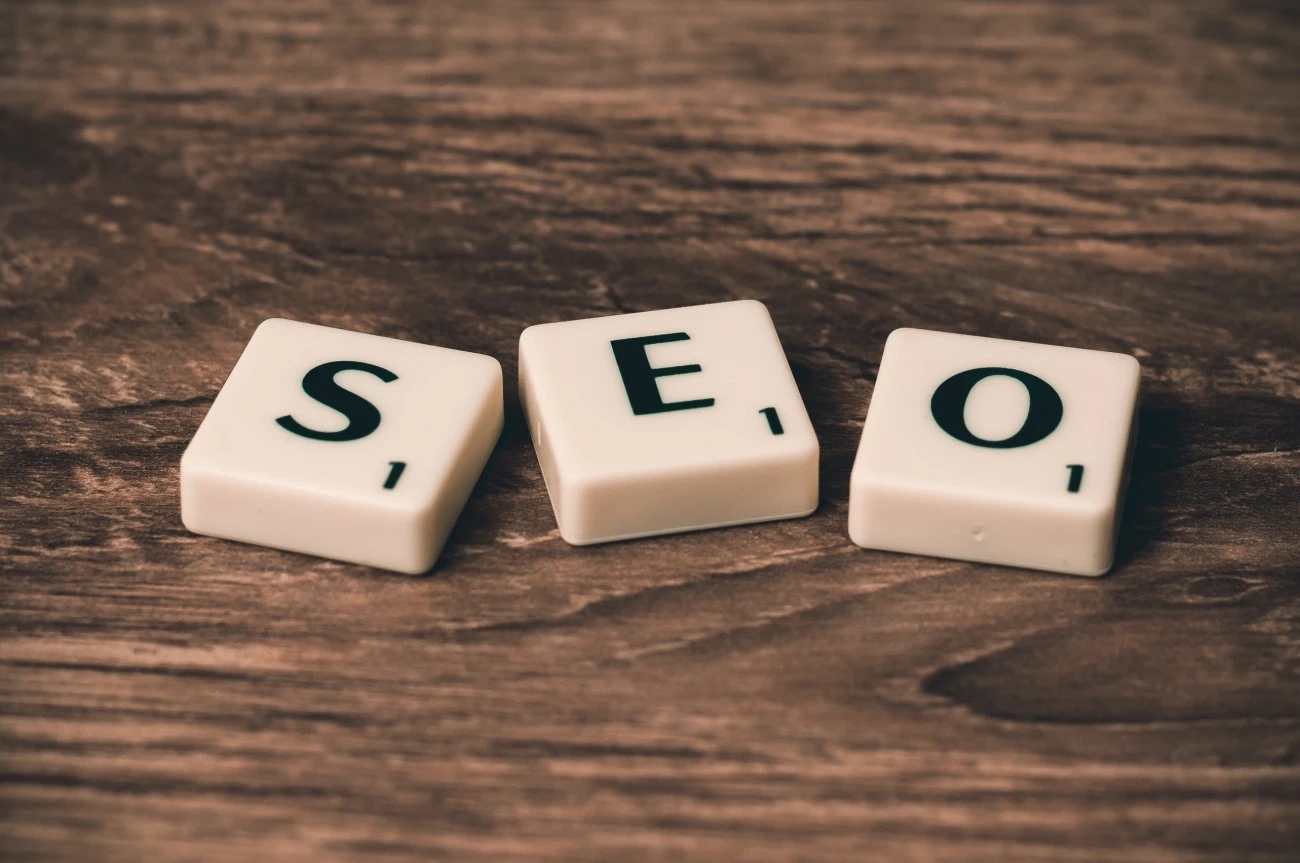 Krok po kroku: Jak przeprowadzić dokładny audyt SEO strony internetowej.